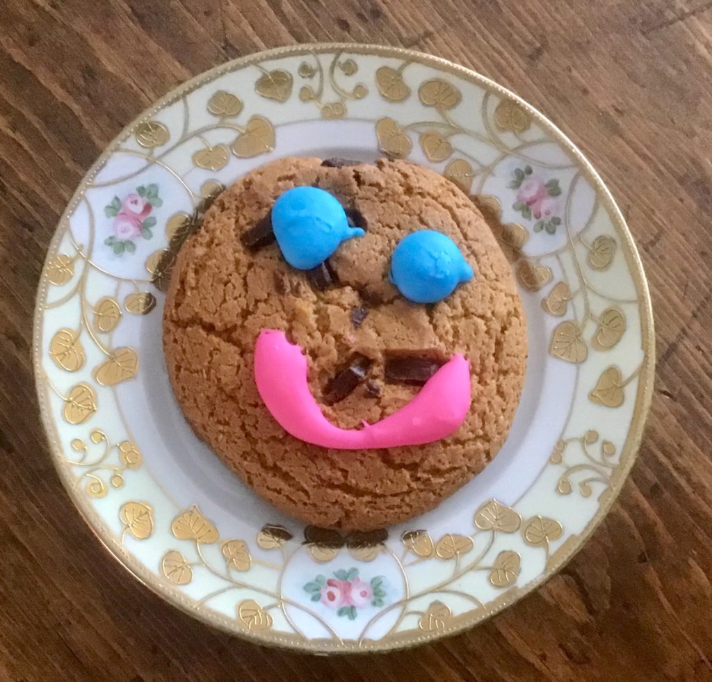 This image has an empty alt attribute; its file name is CookieTimHortonsSmileWeek2019-1024x981.jpg